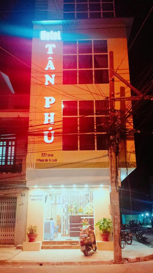 Hotel Tan Phu ラジー エクステリア 写真